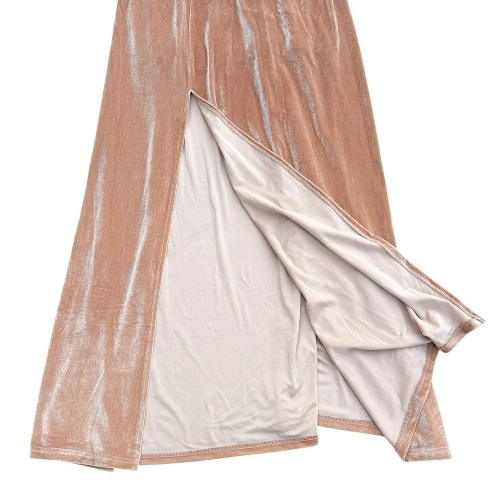 NWT Baltic Born Tatiana Velvet One Shoulder Maxi Dress Champagne Size Large - Picture 7 of 11